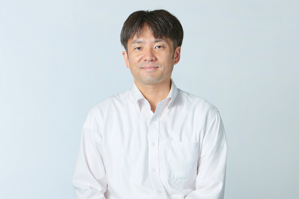 工学部 電気システム工学科 松岡 雷士教授