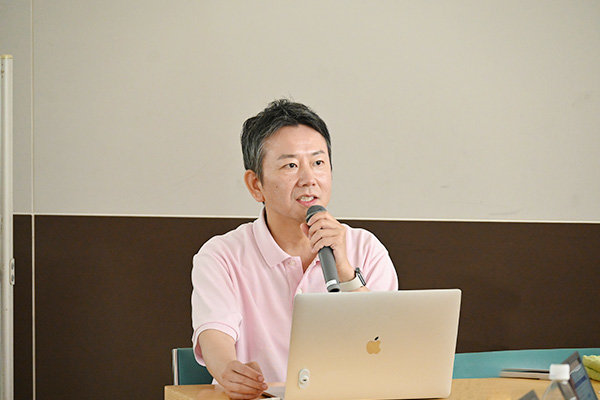 講師は株式会社ライナーノーツの中山慎介氏。「初めましての人にも伝わるように」が制作のポイント