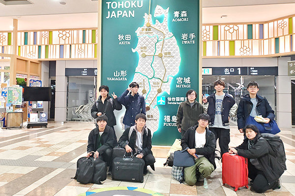 広島工業大学学生防災士会、ロボット研究部、e-sports愛好会の皆さん