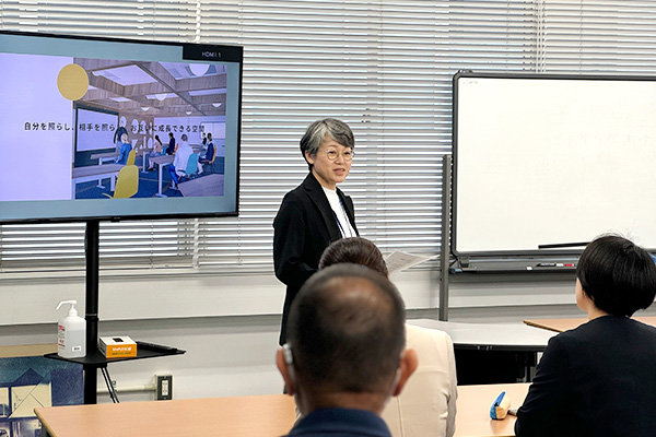 淡路代表取締役から挨拶をいただく