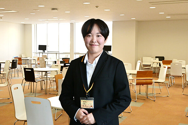 「誰かと一緒に作り上げる過程が楽しくて好き」と話す綿崎さん