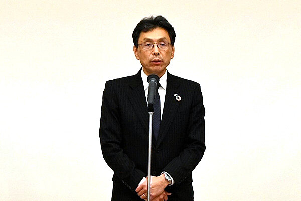 「地方にある私立大学として地元の発展に貢献することは最重要課題」と語る長坂学長