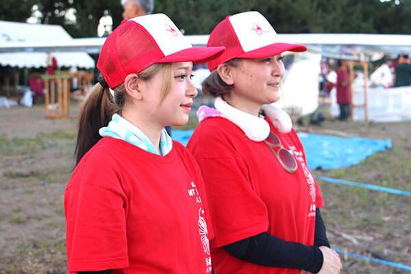 同行した家族もみんなお揃いのTシャツと帽子を着用した