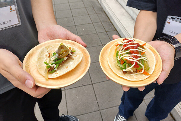 堪能したジビエ料理「イノシシのタコス」