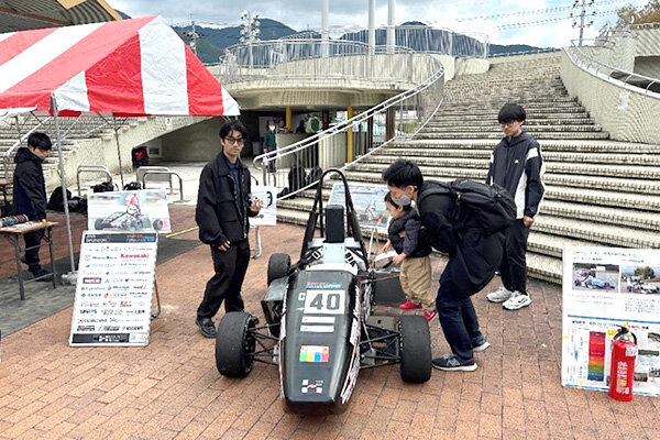 乗車体験は子どもたちに大人気