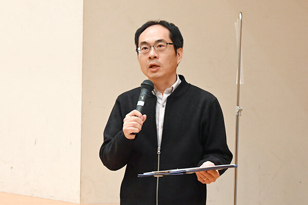 「今日の講義から、本質的にビジネスで必要とされるエッセンスを学んでほしい」と大谷教授