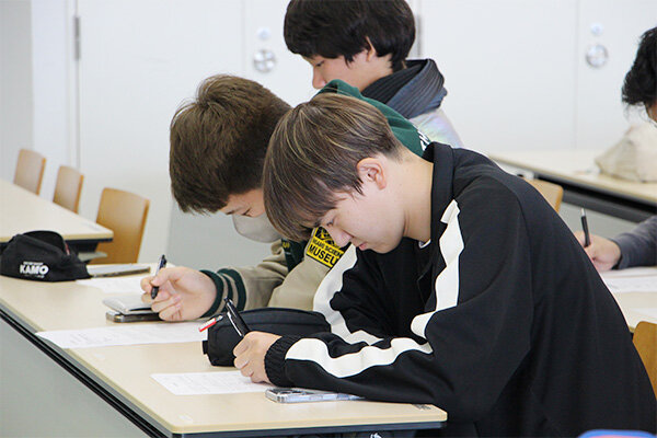 出会いと学びのスタート― オリ・ゼミを開催しました