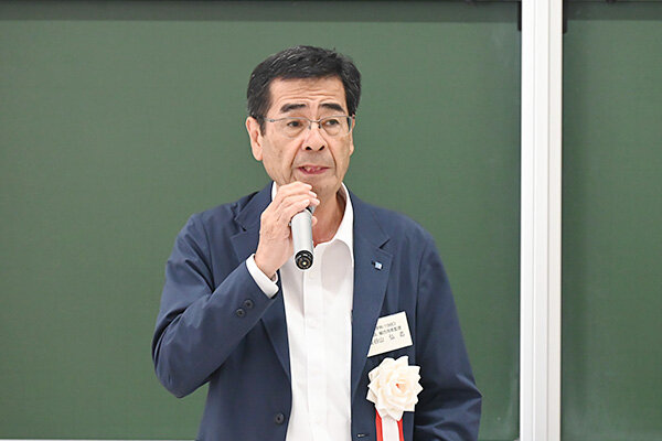 今後は技術士資格取得をめざす学生への支援や、卒業生同士の交流を積極的に進めていきたいと話す長谷山氏
