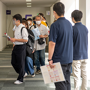 広島工業大学オープンキャンパス研究室見学ツアー